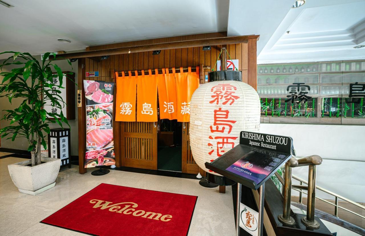 Hotel Crystal Crown Jb 3*