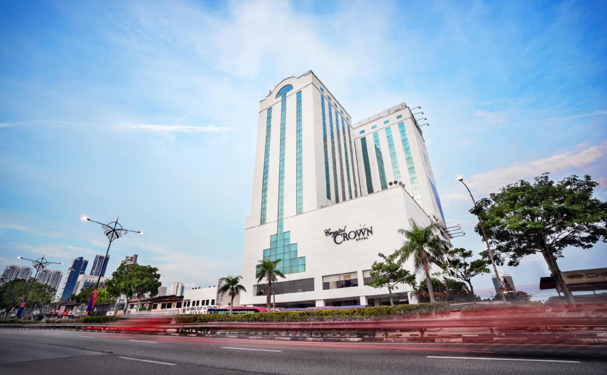 Crystal Crown Jb Hotel 3*